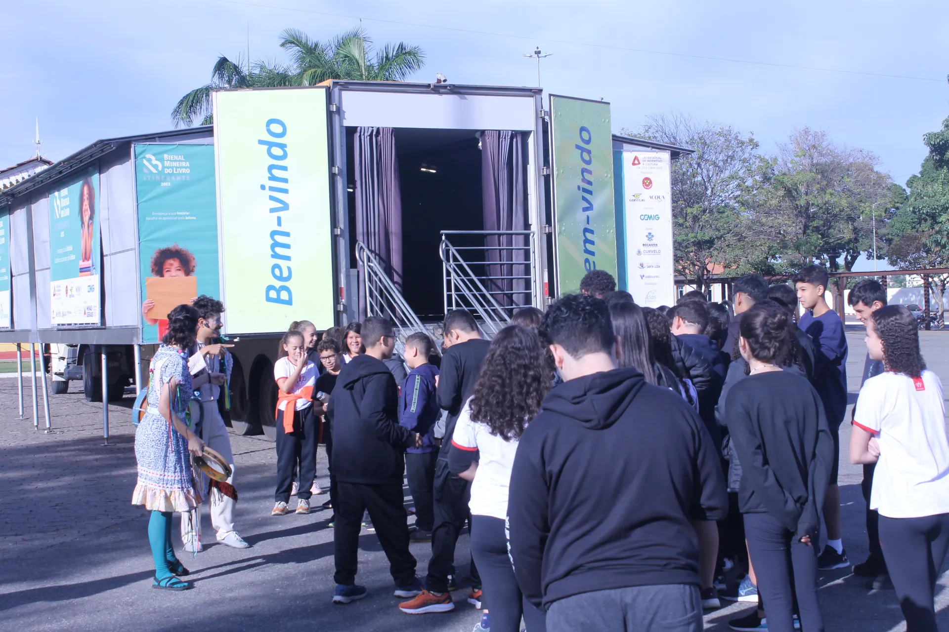 Bienal Mineira da Leitura Itinerante